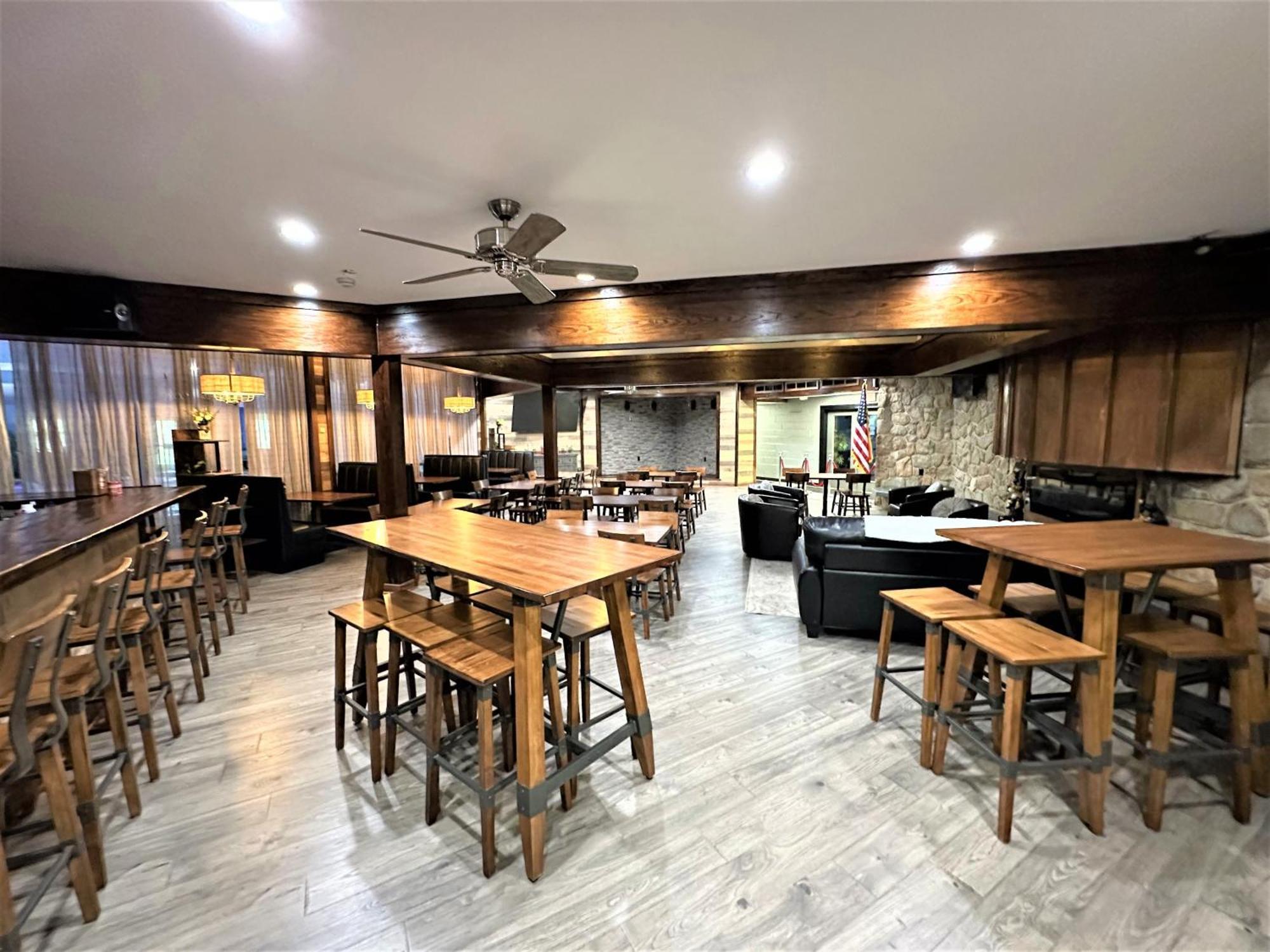 Lakehouse *Hottub*Jacuzzi*Firepit*Bbq*Pool Long Pond Exteriér fotografie